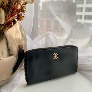 Tory Burch Coated Canvas Continental Wallet